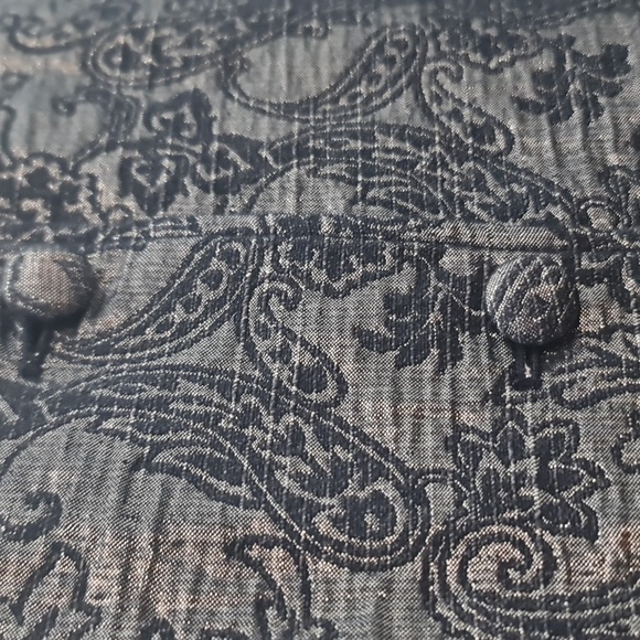 Vintage Woman's Alfred Dunner blue / metalic gray paisley button-up blazor - Picture 4 of 7